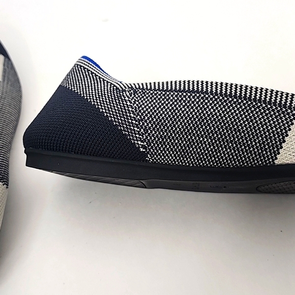 Rothy's | 8W| Royal Blue + Cream Geometric Color Block Print Cap Toe Flat - Picture 12 of 12